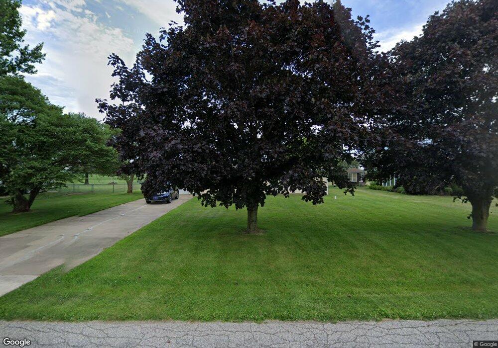 1222 S 300 E, La Porte, IN 46350 - photo 1