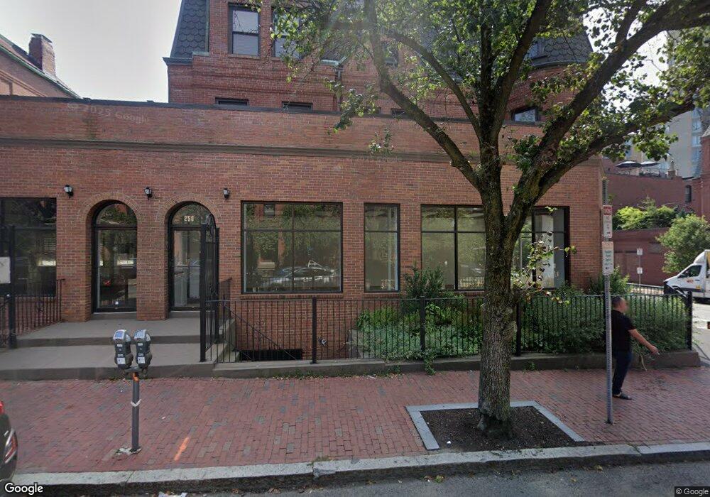 250 W Newton St, Boston, MA 02116 - photo 1