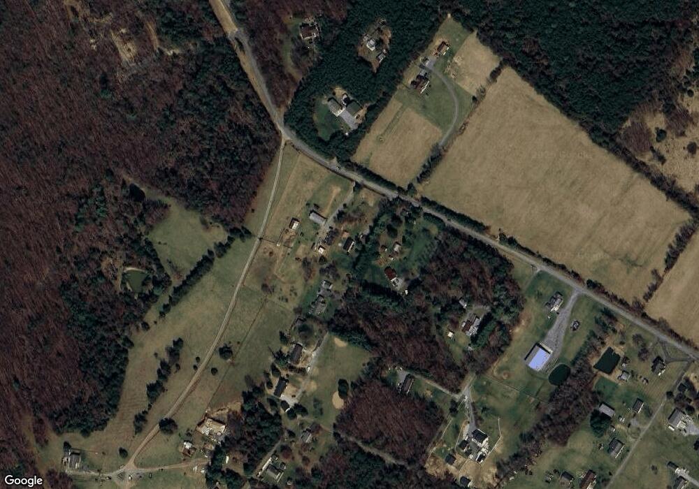 202 Hill Top Ct, Luray, VA 22835 - photo 1