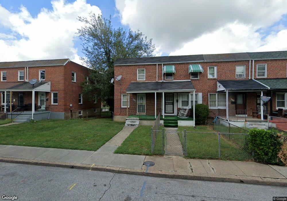 2936 Edgecombe Cir N, Baltimore, MD 21215 - photo 1