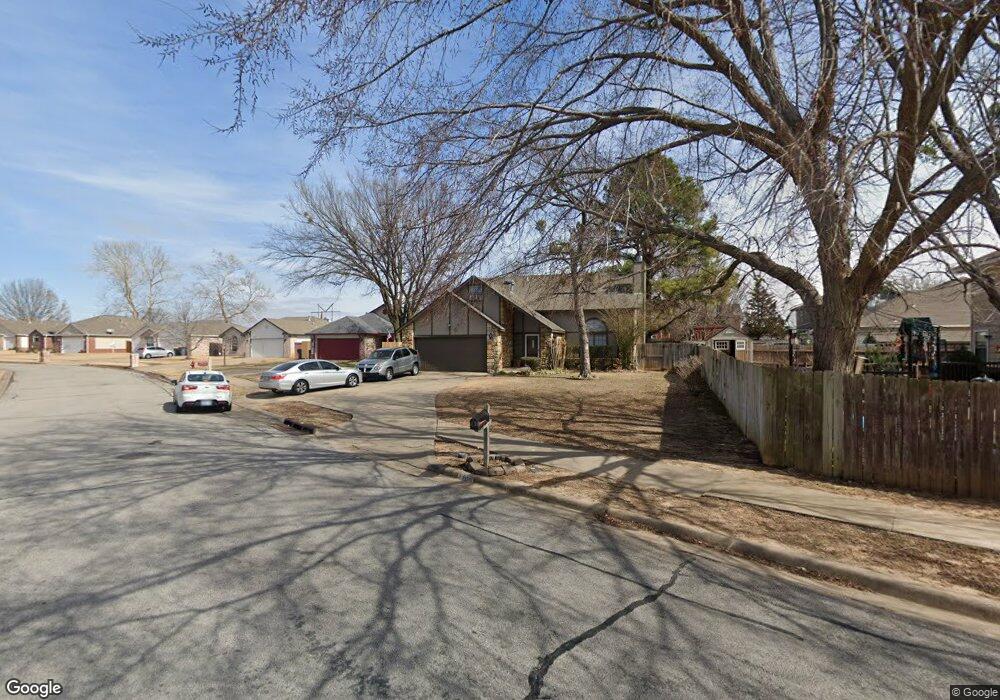 11921 S Forest Place, Jenks, OK 74037 - photo 1