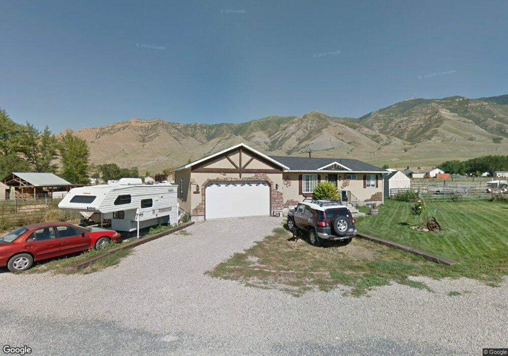 7797 Dove Cir, Lake Point, UT 84074 - photo 1