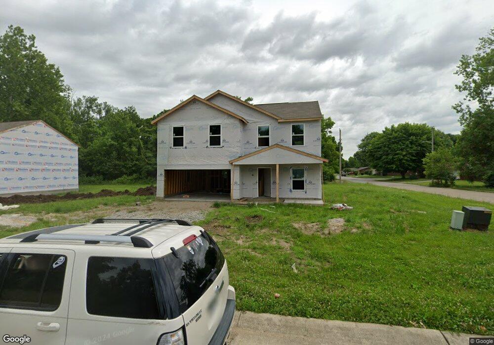 805 Marshal Dr, Xenia, OH 45385 - photo 1