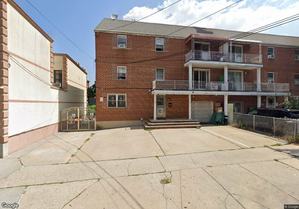 4127 150th St, Flushing, NY 11355 - photo 1