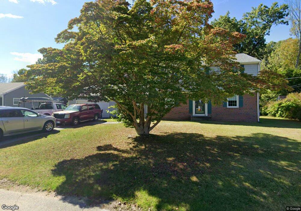 4 Mayflower Dr, Cumberland, RI 02864 - photo 1