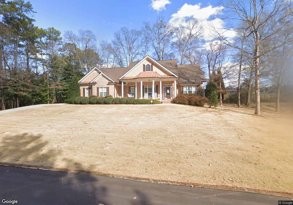 135 Stonehedge Dr, Buford, GA 30518 - photo 1
