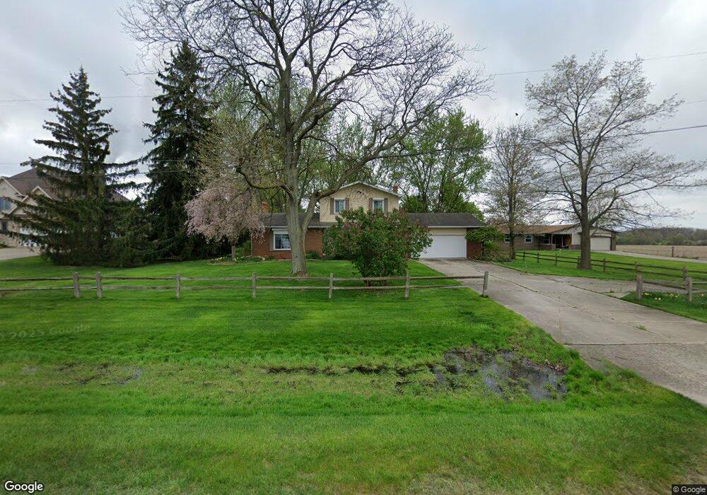5261 Baldwin Rd, Swartz Creek, MI 48473 - photo 1