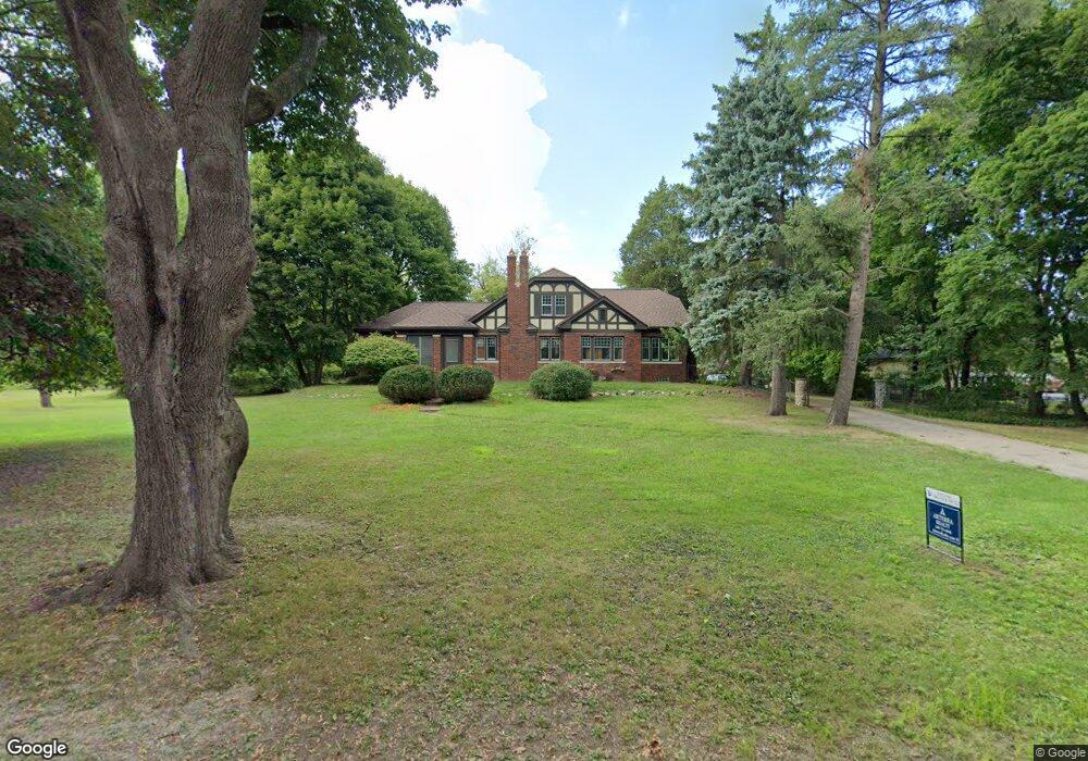 208 N Berkshire Rd unit Bldg-Unit, Bloomfield Hills, MI 48302 - photo 1