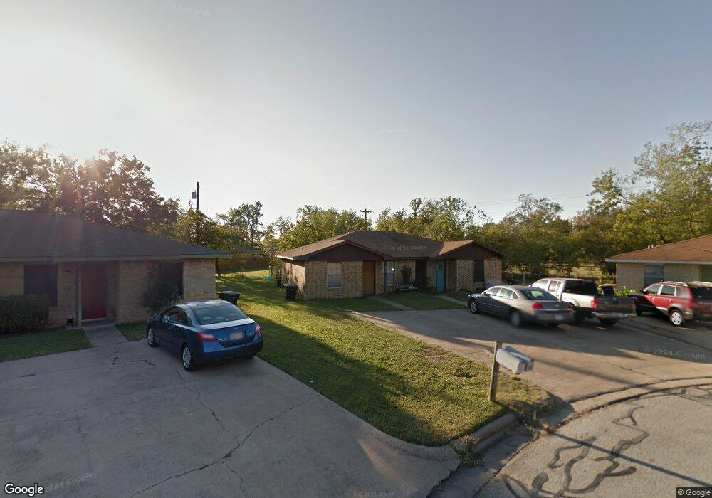 1602 Mossglenn Cir, College Station, TX 77840 - photo 1