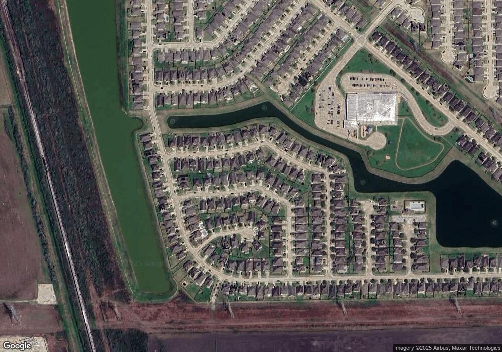 4728 Alluvial Cir, Alvin, TX 77511 - photo 1