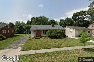 1824 Lakeland Ave, Sylvan Lake, MI 48320
