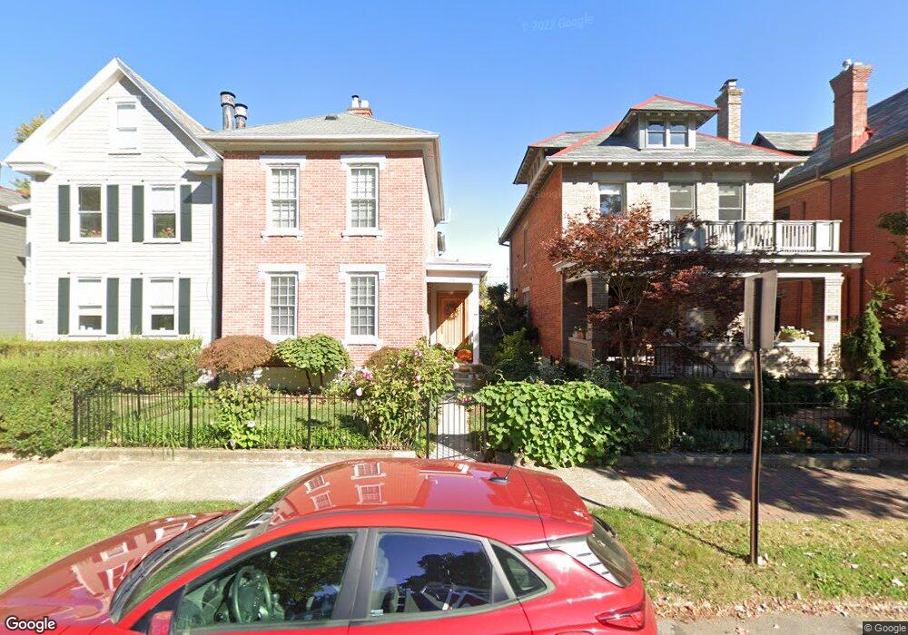 212 Reinhard Ave, Columbus, OH 43206 - photo 1