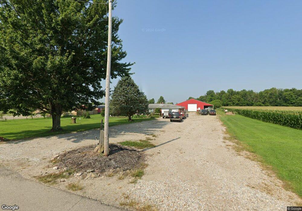 8437 N 25 W, Fountaintown, IN 46130 - photo 1