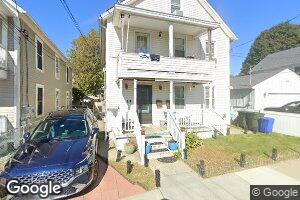 39 Belden St, New London, CT 06320