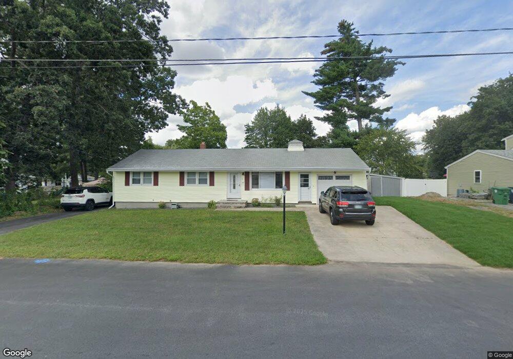 4 Raleigh Dr, Nashua, NH 03062 - photo 1