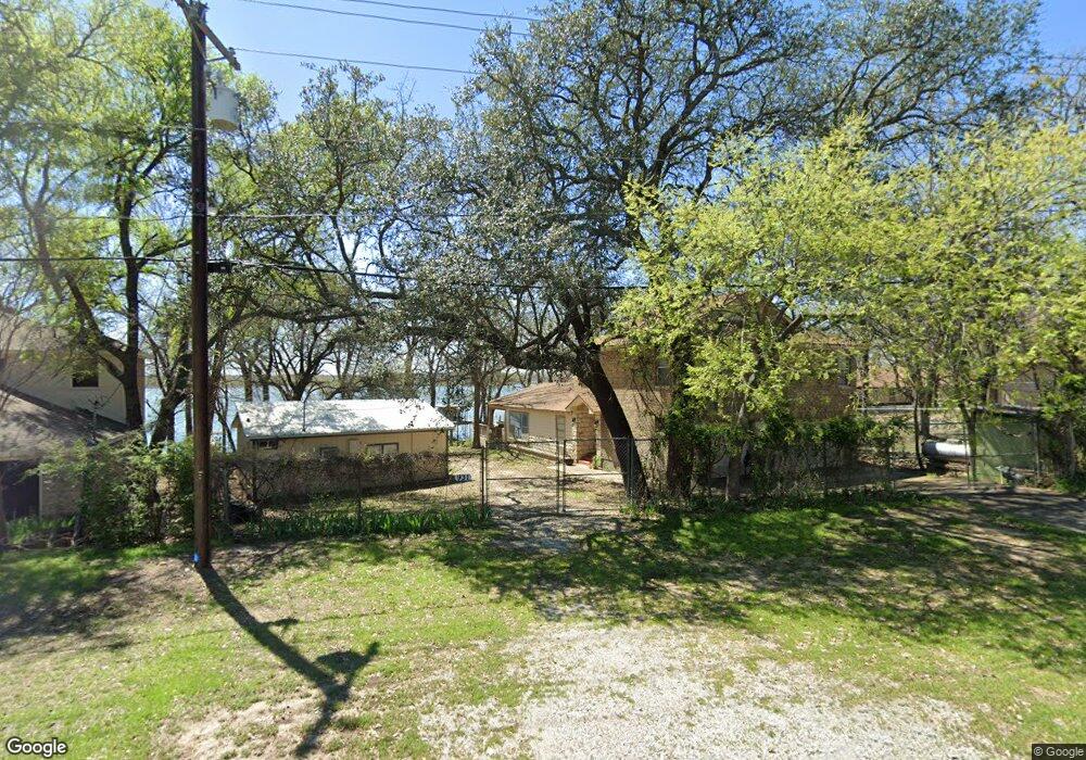 931 E Lake Dr, Weatherford, TX 76087 - photo 1