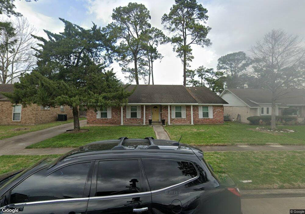 1026 Creekmont Dr, Houston, TX 77091 - photo 1