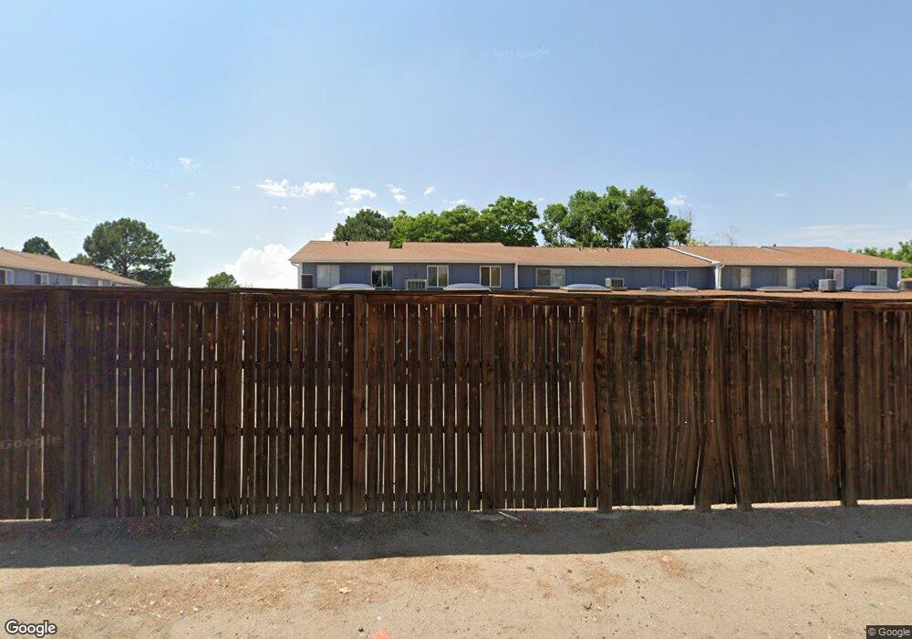 147 Paris Cir, Aurora, CO 80011 - photo 1