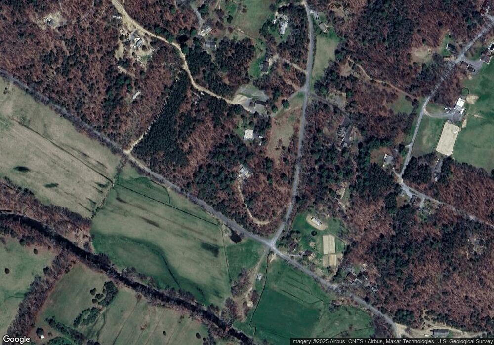 2818 Tabor Rd, Berkeley Springs, WV 25411 - photo 1