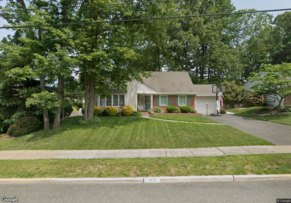 910 Acadia Dr, Blackwood, NJ 08012 - photo 1