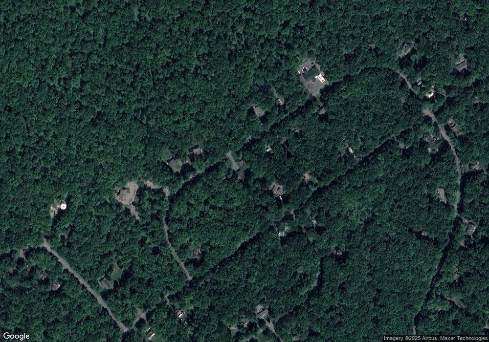 226 Cottonwood Dr, Hawley, PA 18428 - photo 1