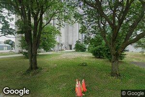 205 W Madison St, Moweaqua, IL 62550