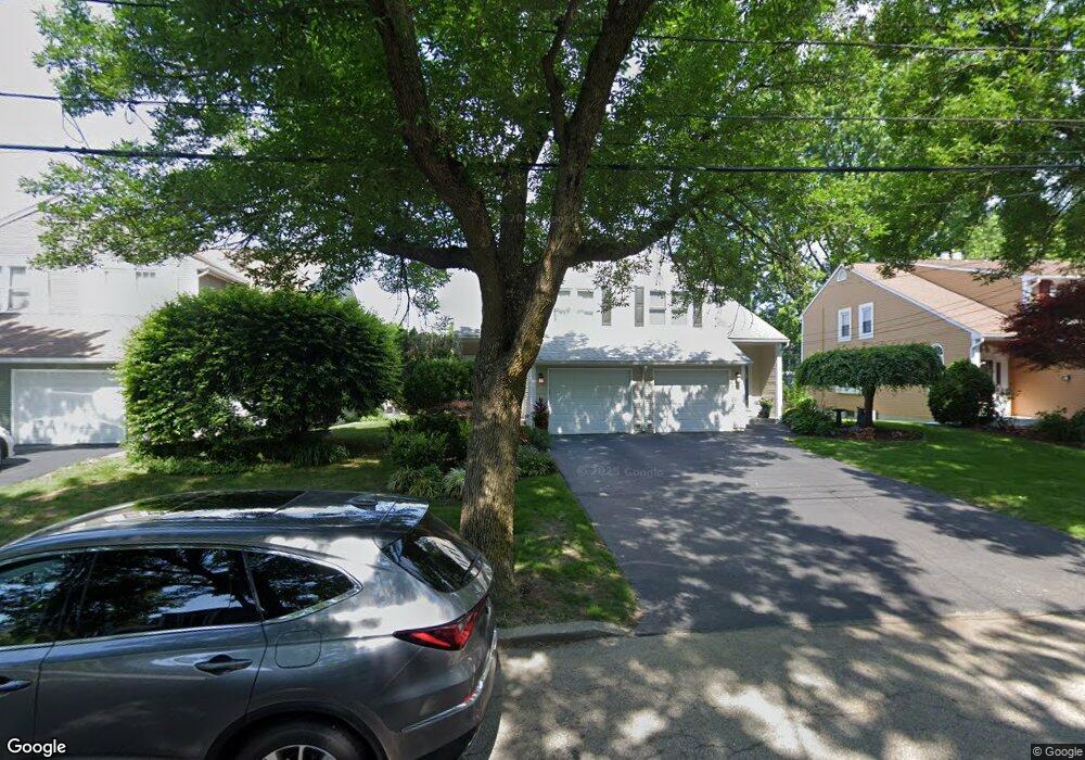 21 Arbor Dr unit 25, Providence, RI 02908 - photo 1