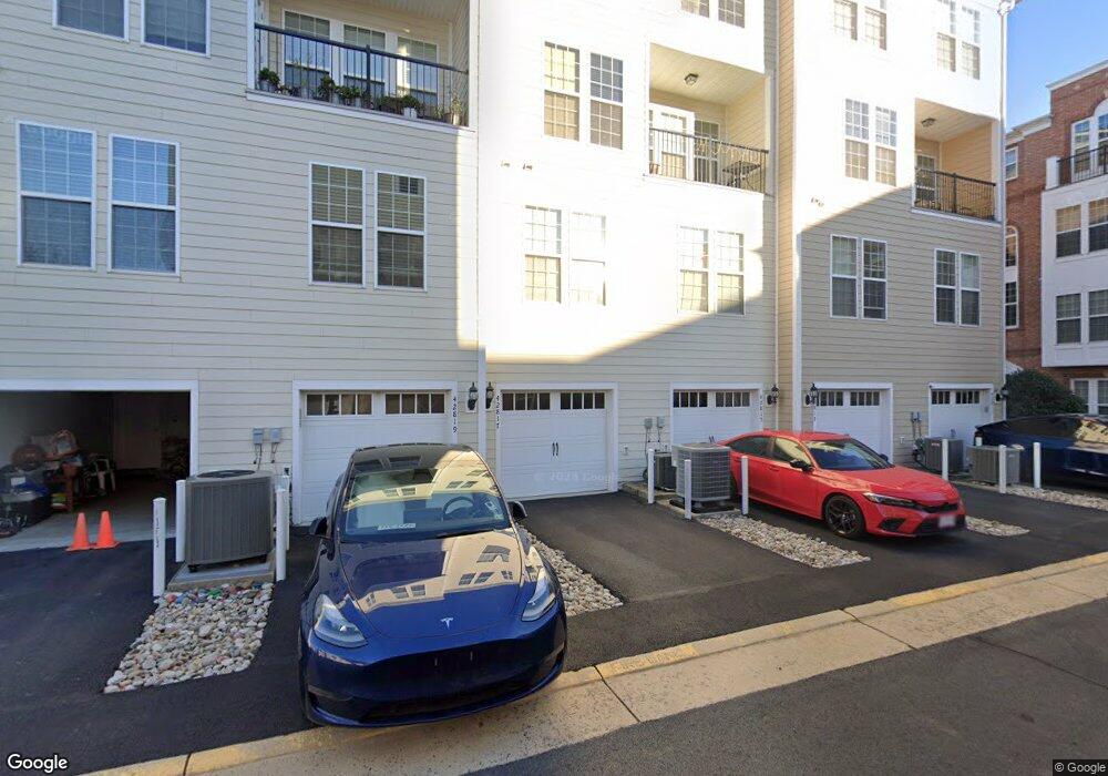 42817 Burrell Square, Ashburn, VA 20147 - photo 1