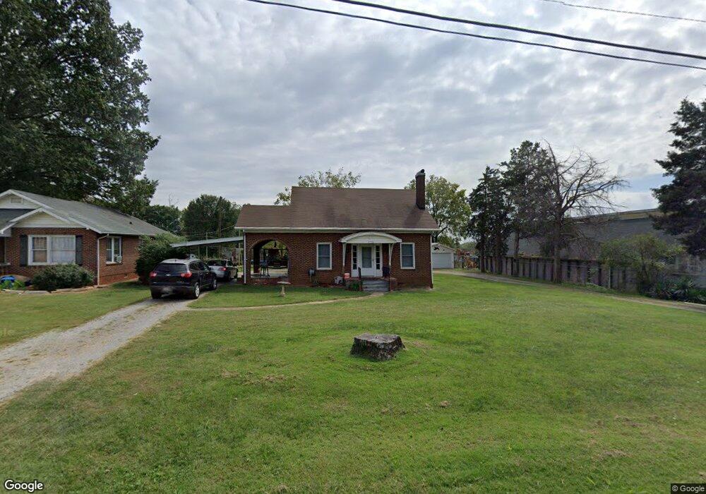 2536 Davie Ave, Statesville, NC 28625 - photo 1