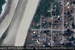5564 2nd St NW, Tillamook, OR 97141