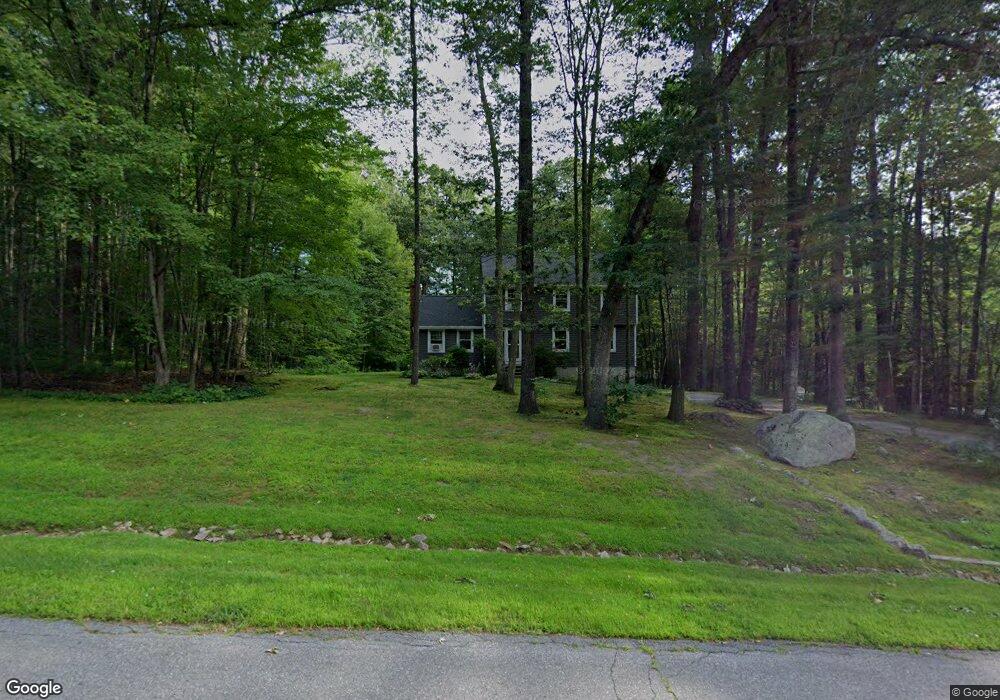 19 Windsor Dr, MerriMacK, NH 03054 - photo 1