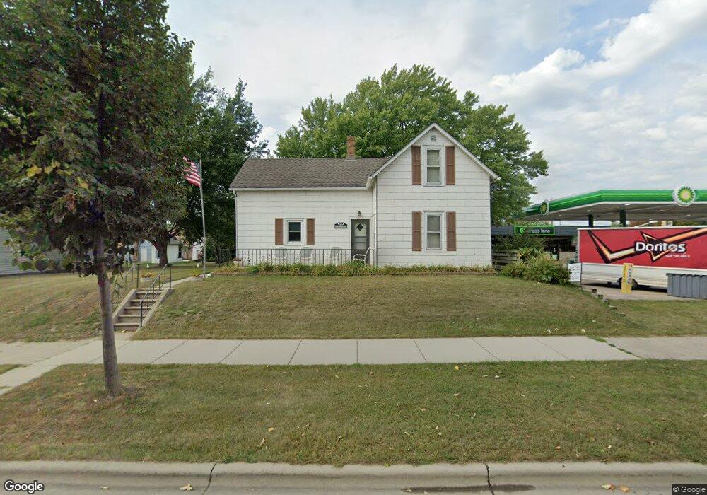 619 N Minnesota St, New Ulm, MN 56073 - photo 1