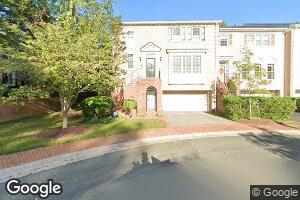 8321 Turnberry Ct, Potomac, MD 20854