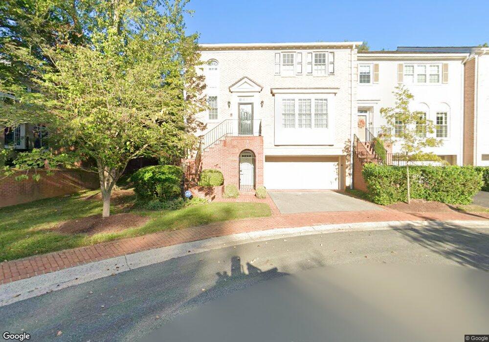 8321 Turnberry Ct, Potomac, MD 20854 - photo 1