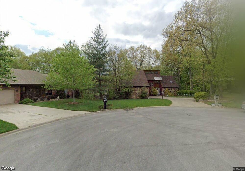 206 Lancaster Cir, New Albany, IN 47150 - photo 1