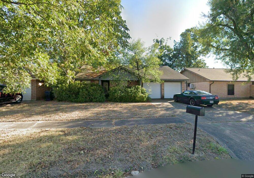 7403 Strawbridge Ln, Houston, TX 77040 - photo 1