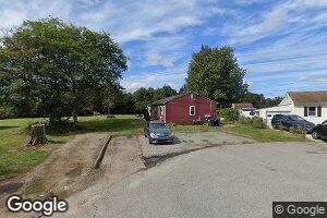 13 Oakland Ct, Groton, CT 06340