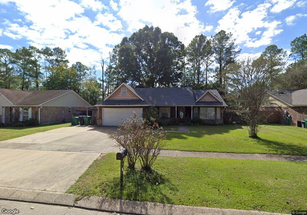 445 Pine Cone Ln, Slidell, LA 70458 - photo 1