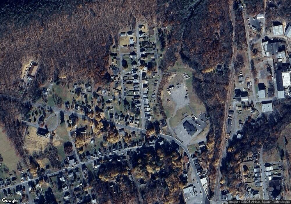 133 Lauderburn Ave, Weatherly, PA 18255 - photo 1