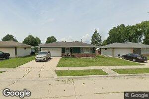 2718 S 19th St, Sheboygan, WI 53081