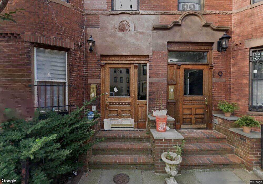 11 Albemarle St, Boston, MA 02115 - photo 1