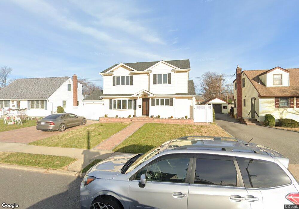 15 Salem Rd, Hicksville, NY 11801 - photo 1