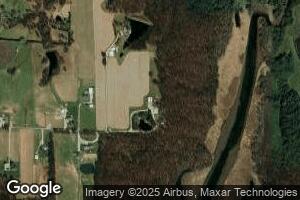 5311 Cottonwood Ln, Raymond, IL 62560