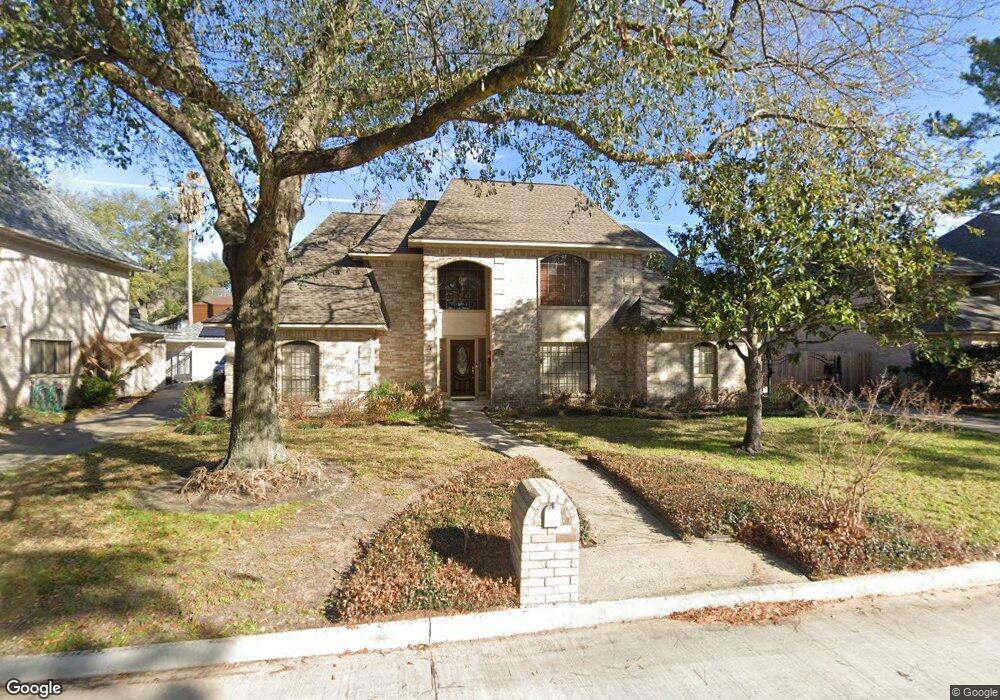 15722 Knoll Lake Dr, Houston, TX 77095 - photo 1