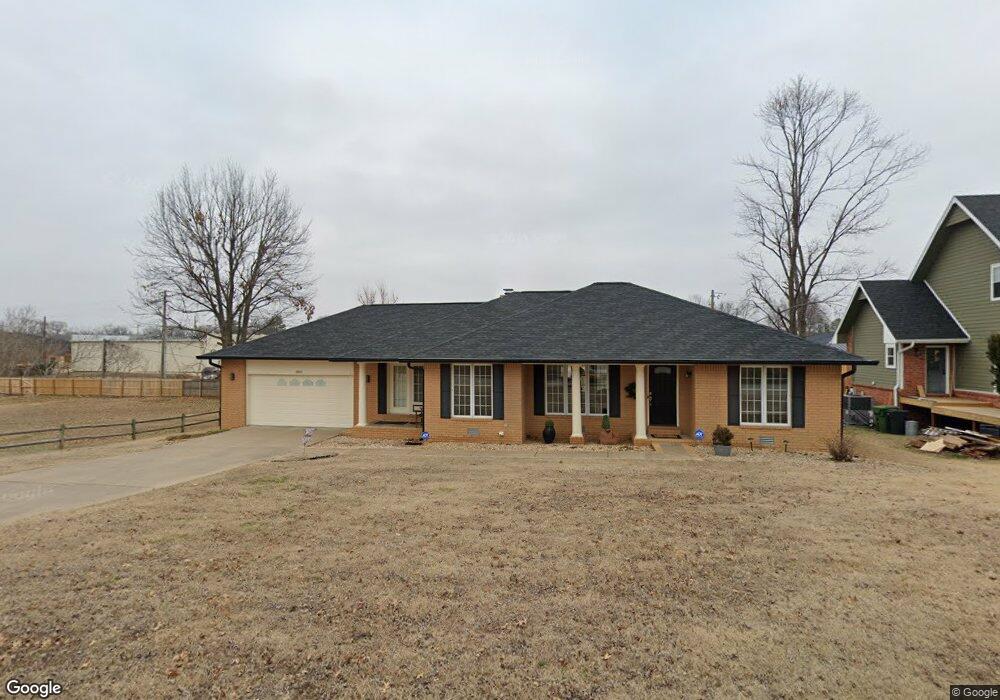 2811 W Simmons Ln, Rogers, AR 72758 - photo 1