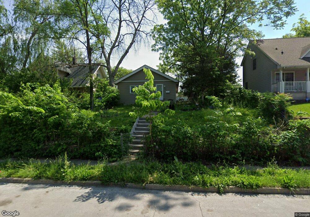 1727 13th St, Des Moines, IA 50314 - photo 1