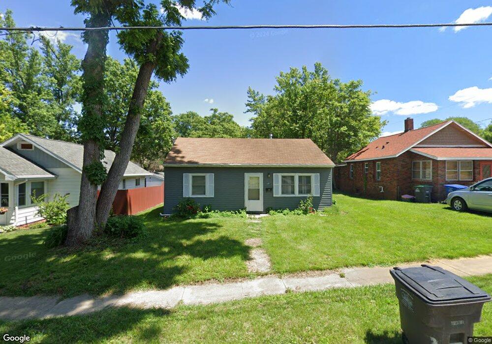 3905 8th Place, Des Moines, IA 50313 - photo 1