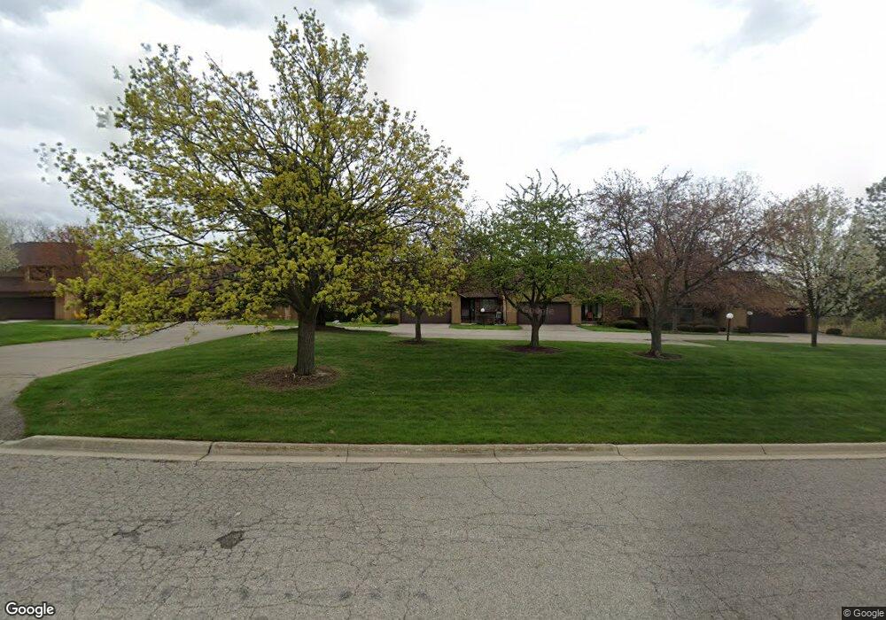 1720 Willow Creek Dr unit 57, Lansing, MI 48917 - photo 1