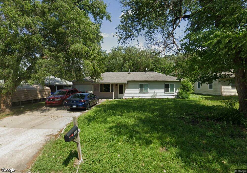 3620 SW Mayo Ave, Topeka, KS 66611 - photo 1