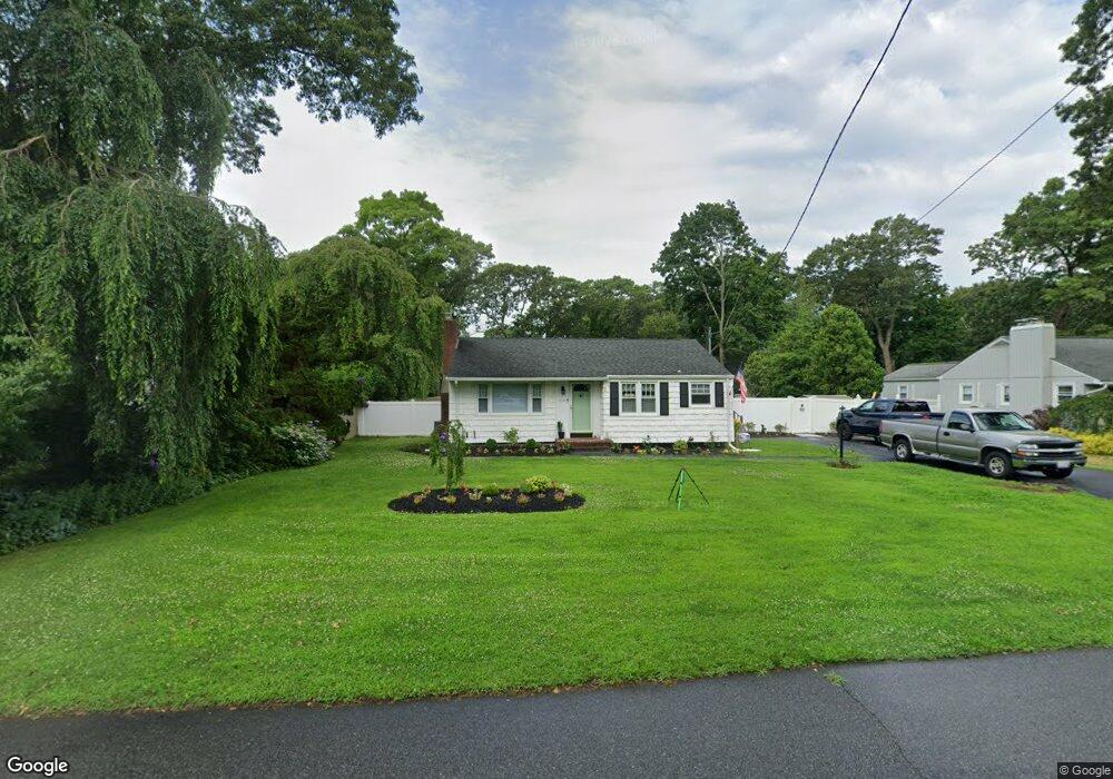 28 Vautrin Ave, Holtsville, NY 11742 - photo 1